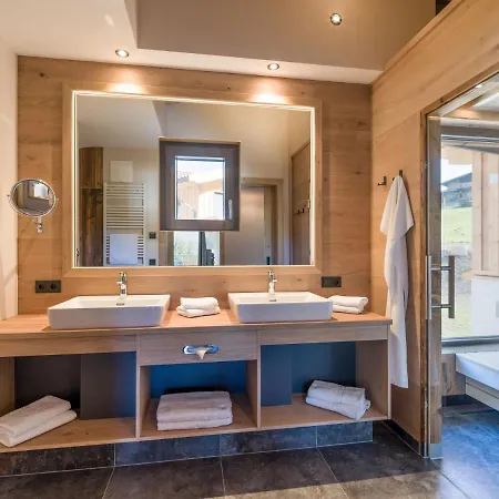 Holiday home Chalet With Mountain View And Sauna In Hohe Salve